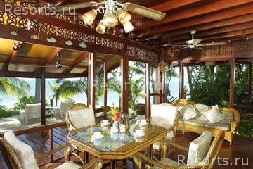 Coconut Village 7